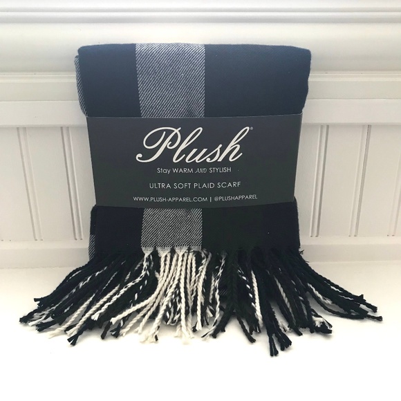 Plaid Scarf - NWT - Picture 2 of 4